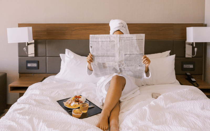 Colazione servita in camera di una struttura ricettiva