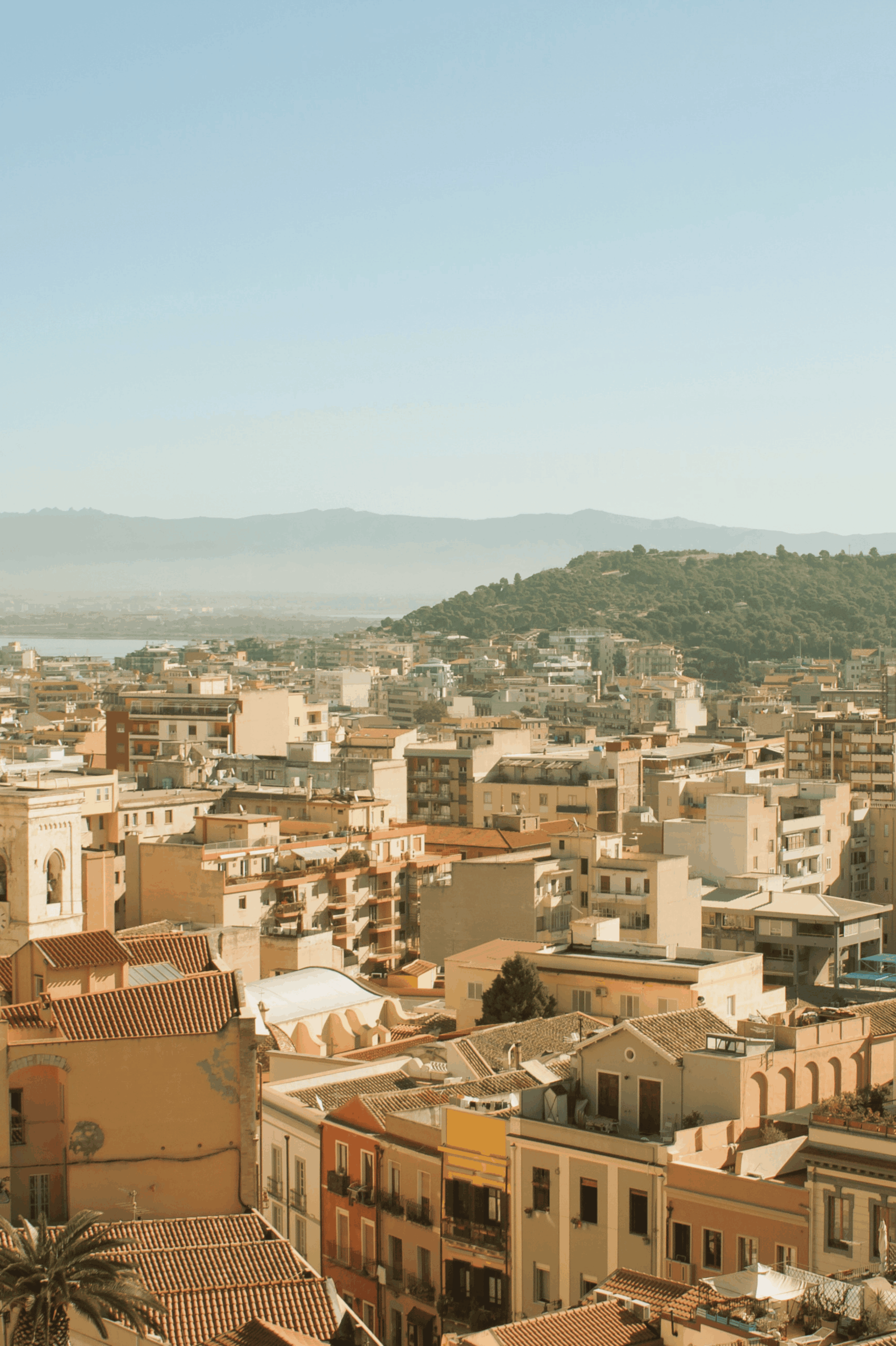 Panorama di Cagliari, territorio in cui opera SicurEva