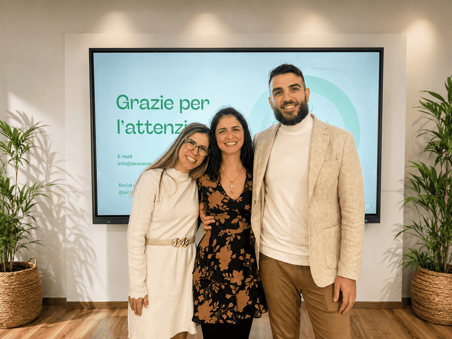 Il team di SicurEva nella sede di Sestu, alle porte di Cagliari